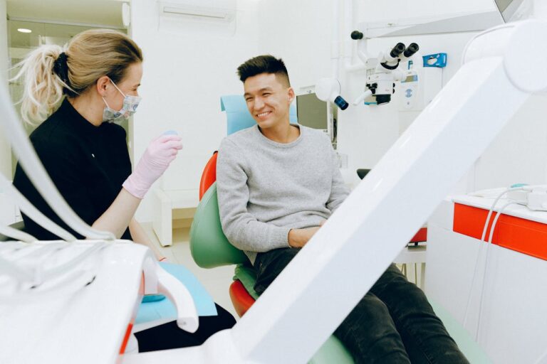 Invisalign: Zahnarztangst überwinden leicht gemacht!
